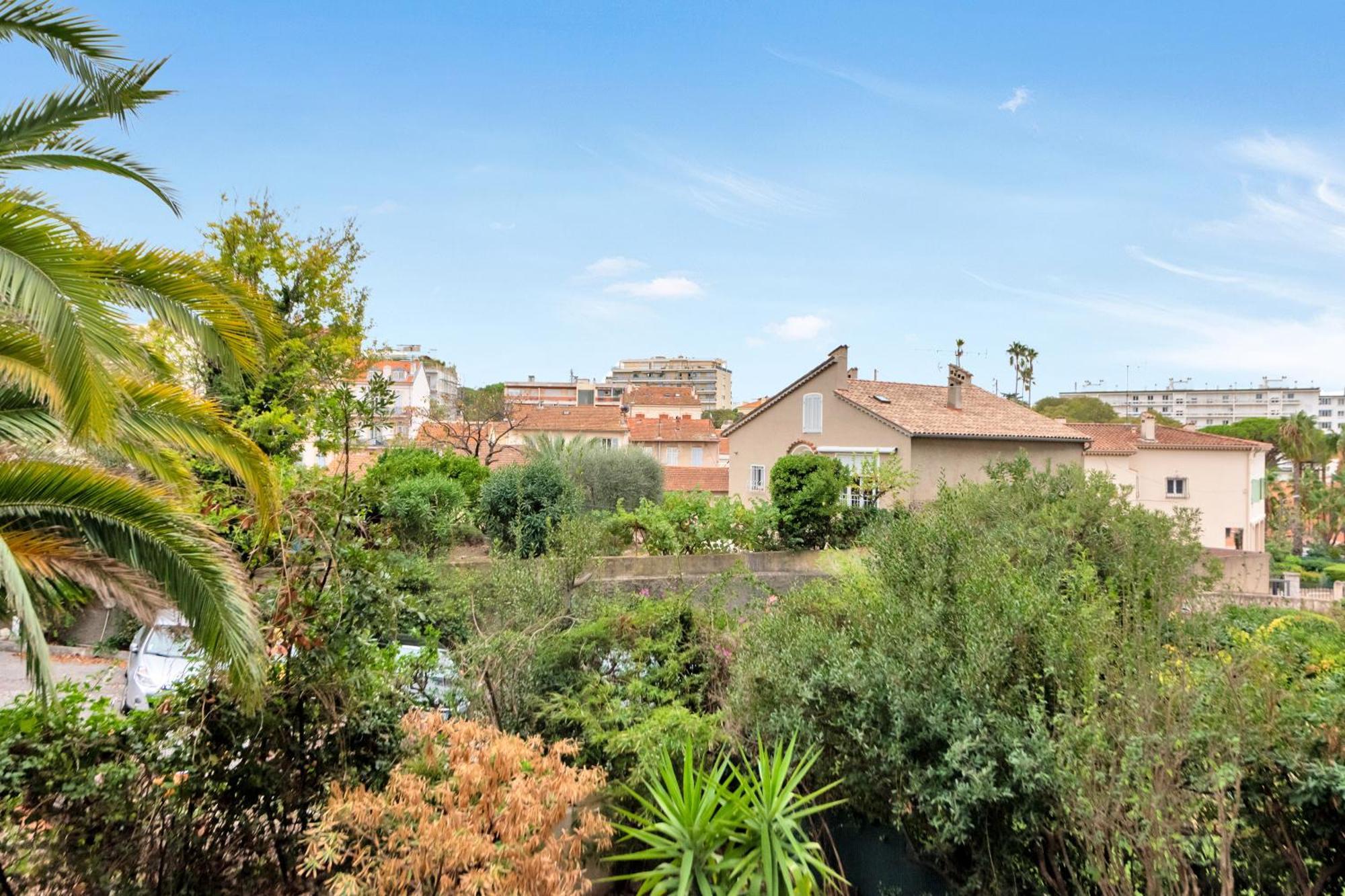 Le Sun Valley - Videoprojecteur Et Terrasse Zen 戛纳 外观 照片